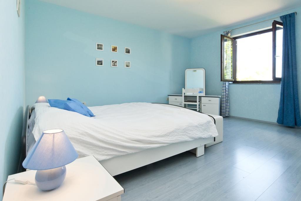 Villas Montrin Kaštel Δωμάτιο φωτογραφία
