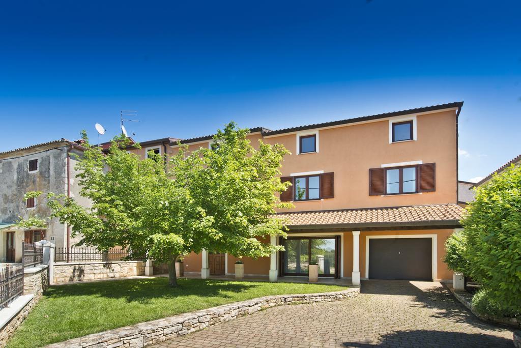 Villas Montrin Kaštel Δωμάτιο φωτογραφία