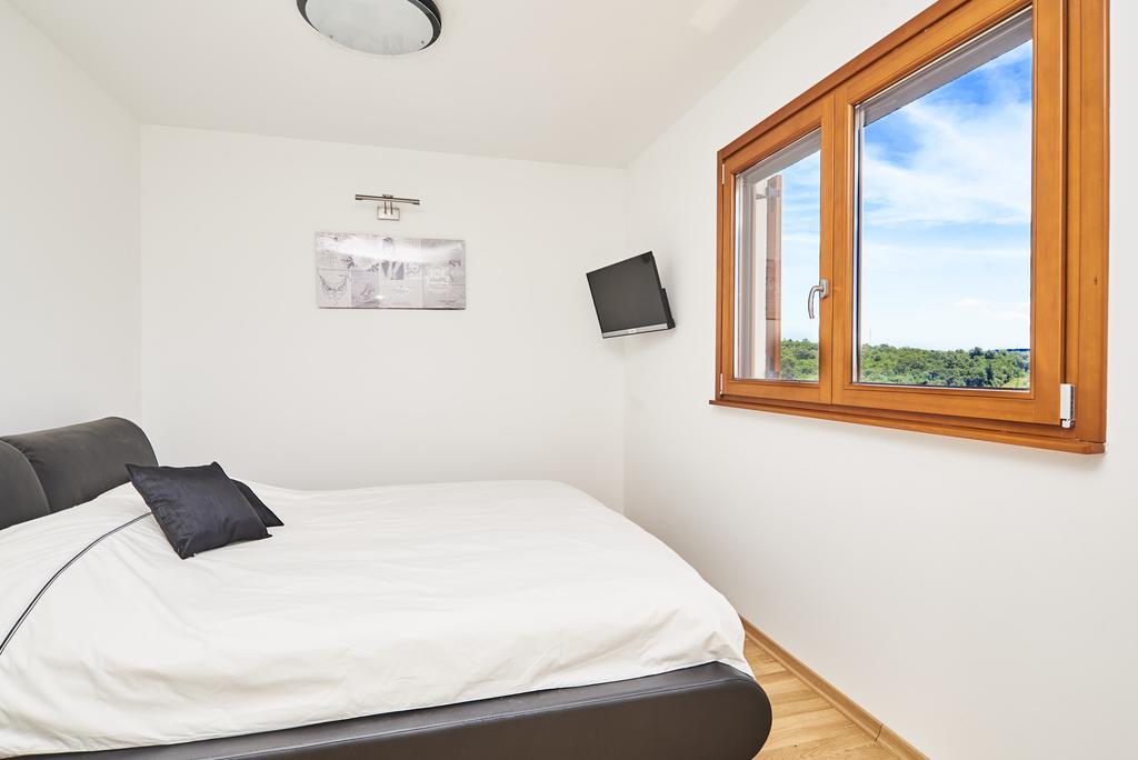 Villas Montrin Kaštel Εξωτερικό φωτογραφία